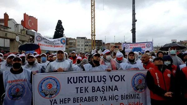chpli-belediye-islerine-son-vermisti-ankaraya-yuruyorlar-haykiracagiz-1646539091633.jpg CHP'li belediye işlerine son vermişti! Ankara’ya yürüyorlar: