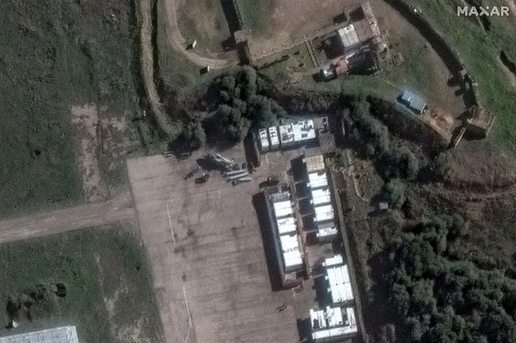 Rusya’dan şoke eden hamle! Uydu görüntüleri ortaya çıktı: Suriye’yi terk ediyorlar!