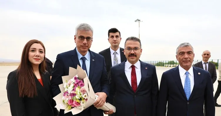 Sağlık Bakanı Memişoğlu, Iğdır’da