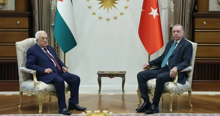 Başkan Erdoğan, Mahmud Abbas ile görüştü! "Türkiye'nin önceliği Gazze'de acil ateşkesin sağlanması"