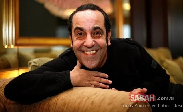 MFÖ Üyesi Özkan Uğur, 69 Yaşında Hayata Veda Etti MFÖ Üyesi Özkan Uğur, 69 Yaşında Hayata Veda Etti