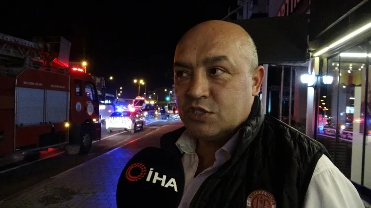 O ilimizde facianın eşiğinden dönüldü: Kontrolden çıkan araç otobüs durağına daldı!