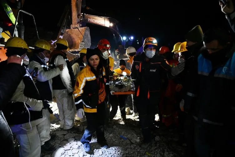 Son dakika haberi: Deprem bölgelerinde büyük mucize: Depremin 185. saatinde Ayça sağ kurtarıldı!