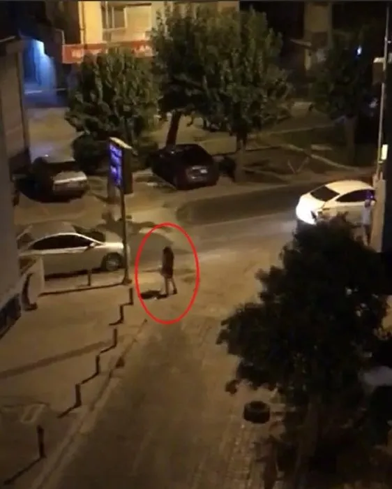 İzmir’de fuhuş rezaleti! Mahalleye gelen 1 ay sonra geri gidiyor