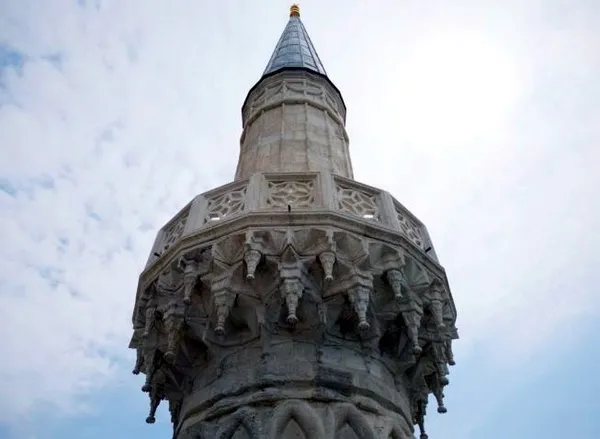 ayasofyanin-kuzeydogu-minaresinde-restorasyon-tamamlandi-1777306153521.jpg