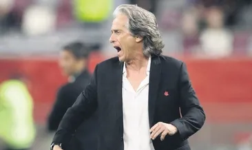 Fenerbahçe’yi transfere zorlar