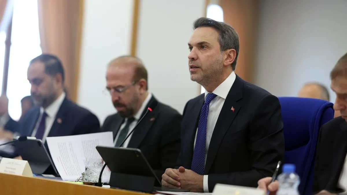 Bakan Bayraktar, bütçe görüşmelerinde soruları yanıtladı Bakan Bayraktar, bütçe görüşmelerinde soruları yanıtladı