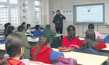 Tebeşir bitti ekran çağı başladı