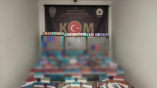 kocaelide-binlerce-paket-kacak-tutun-ve-sigara-ele-gecirildi-1791884940586.jpg