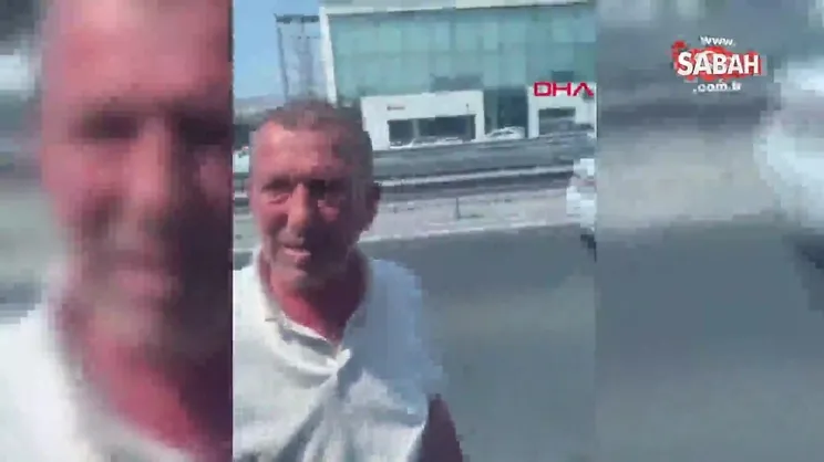 Bağcılar'da ambulansın önünü kesti hakaret edip hastaya bakmak istedi | Video
