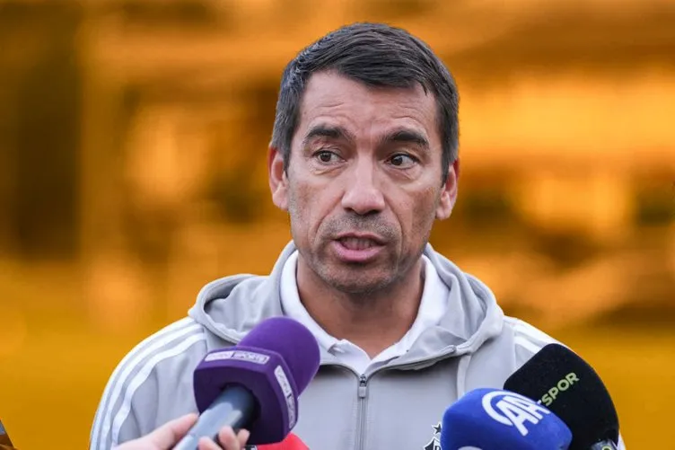 Son dakika haberi: Beşiktaş Chelsea’nin yıldızını alıyor! Van Bronckhorst’tan bomba transfere onay...