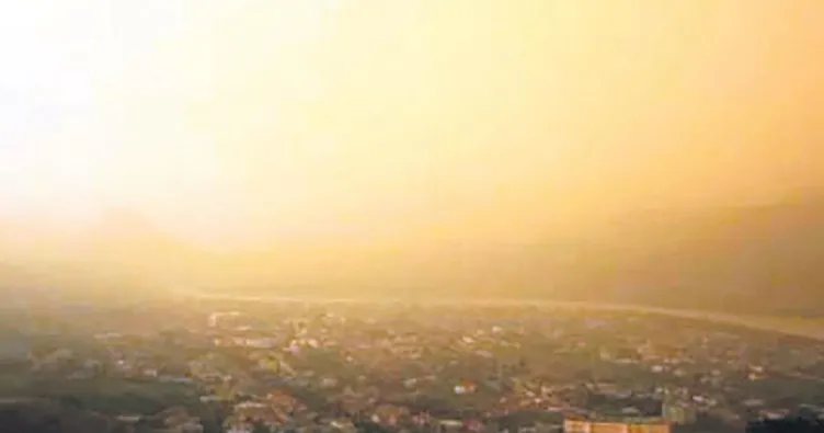 İstanbul’a çöl tozu yağdı