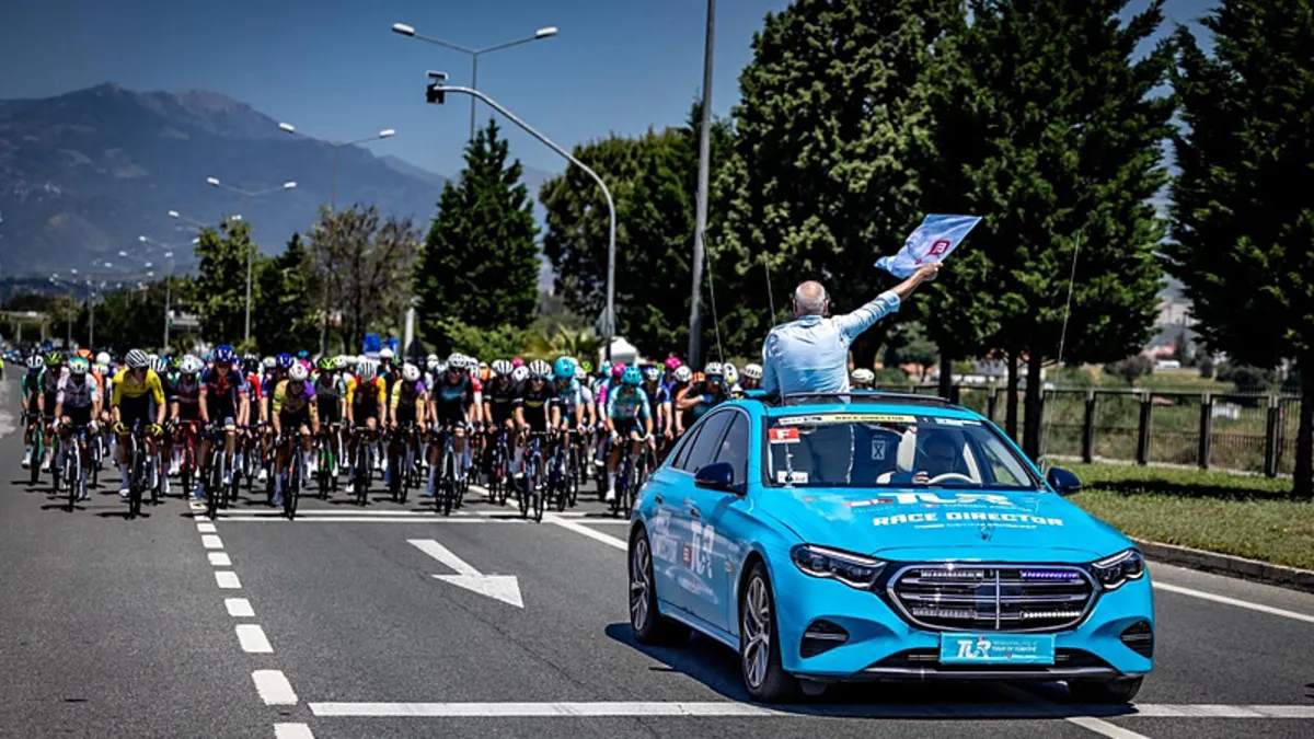 61. Cumhurbaşkanlığı Türkiye Bisiklet Turu’nda Aydın-Marmaris etabı başladı 61. Cumhurbaşkanlığı Türkiye Bisiklet Turu’nda Aydın-Marmaris etabı başladı