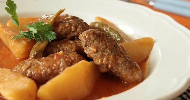 Izmir Kofte Nasil Yapilir En Guzel Izmir Kofte Tarifi Et Yemekleri Haberleri