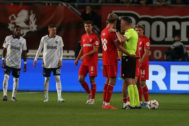 SON DAKİKA: UEFA ülke puanında hüsran! Haftayı galibiyetsiz kapattık: Galatasaray, Fenerbahçe ve Beşiktaş’ın maçları sonrası yeni puanımız belli oldu