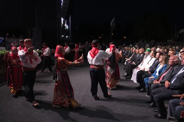 cumhurbaskani-erdogandan-haci-bektas-veli-mesaji-bu-kapi-sevgi-baris-kardeslik-muhabbet-kapisidir-1786737597487.jpg
