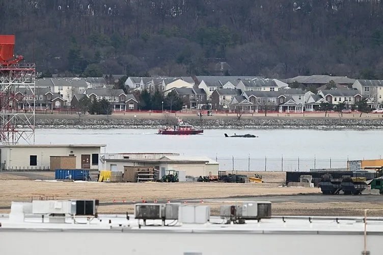 ABD uçak kazasının perde arkası aydınlanıyor: Pilot faciadan 45 saniye önce kapatmış! Psikolojik sorunları yüzünden…