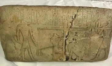 Eski Mısır tabletini 1 milyon liraya satarken yakalandılar