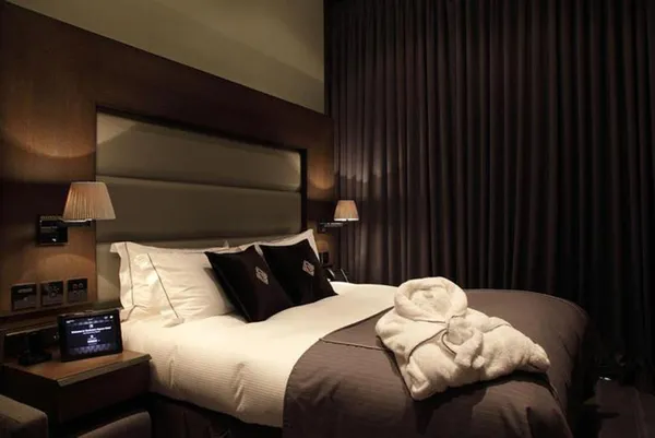 otel-odalarindaki-tehlikeye-dikkat-tiktok-kullanicisi-uyardi-1630577906123.jpg Otel odalarındaki tehlikeye dikkat! TikTok kullanıcısı uyardı