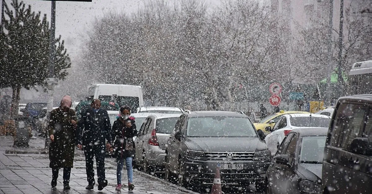 son dakika istanbul a kar yagacak mi hava durumu tahmin uzmani dr levent yalcin dan onemli tarih detayi son dakika haberler