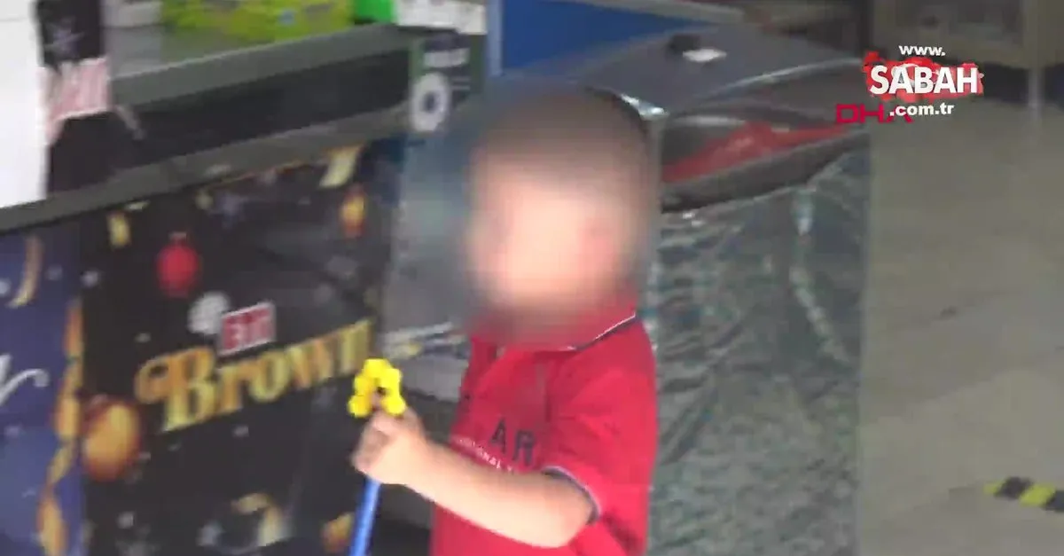 eskisehir de sokak ortasinda cocugunu doven anne karakola goturuldu video videosunu izle son dakika haberleri