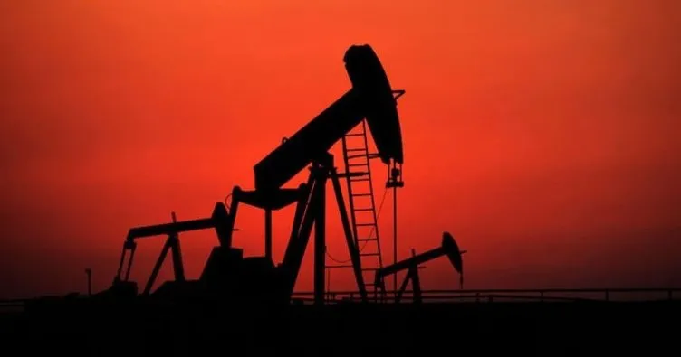 Petrol fiyatları ABD yaptırımları ve OPEC kısıntıları etkisiyle yükseldi