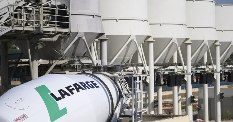 Fransız Başsavcı’dan flaş Lafarge açıklaması: Lafarge ve DEAŞ bir ticaret ortağı haline geldi