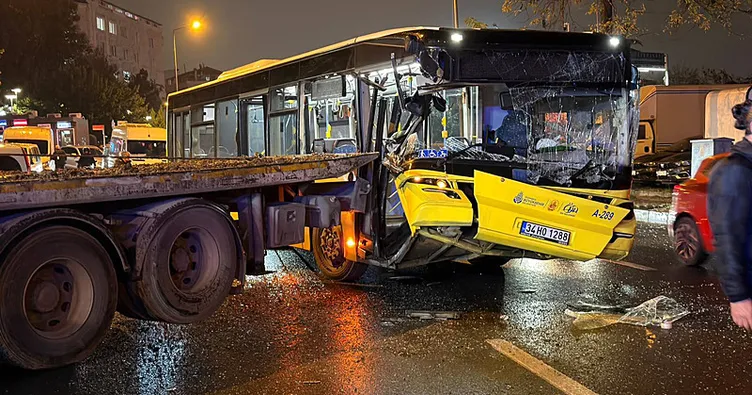 Bağcılar’da İETT otobüsü çekiyice çarptı