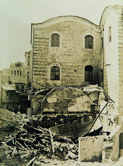 Deprem İstanbul’u böyle vurmuştu