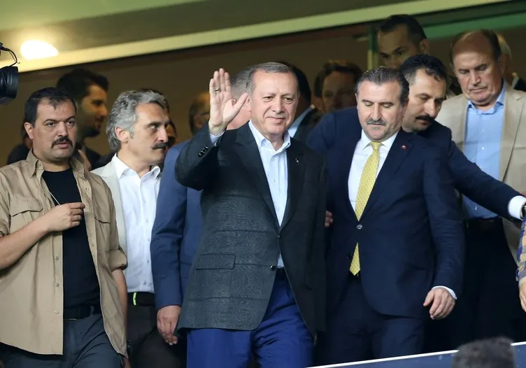 Cumhurbaşkanı Erdoğan Fenerbahçe maçında