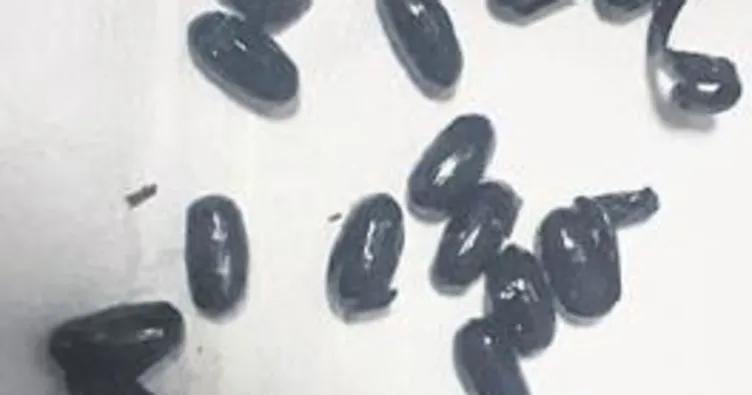 Midesinden uyuşturucuyu çıktı