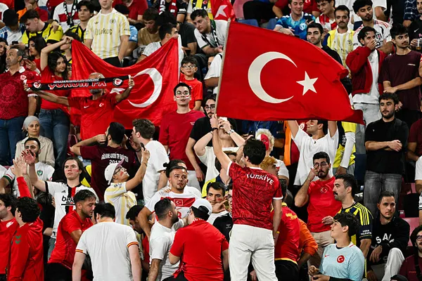atv-canli-izle-uluslar-liginde-italya-turkiye-maci-ilk-yari-oynaniyor-1791226699508.jpeg
