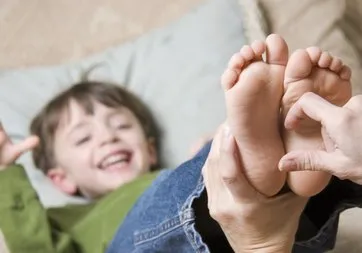 Sadece çocuk oyunu sanıyorduk! Gıdıklanmanın bilimsel yüzü ortaya çıktı