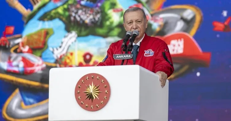 Başkan Erdoğan TEKNOFEST’te: Artık gözünü uzaya diken gençlerimiz var!