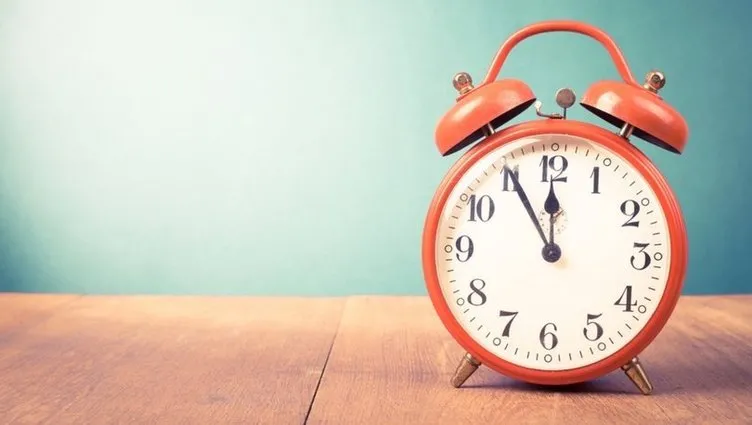 Saatler ileri mi alındı? Şu an saat kaç, Türkiye’de saatler ileri mi geri mi alındı, 2022 Yaz saati uygulamasına geçildi mi?