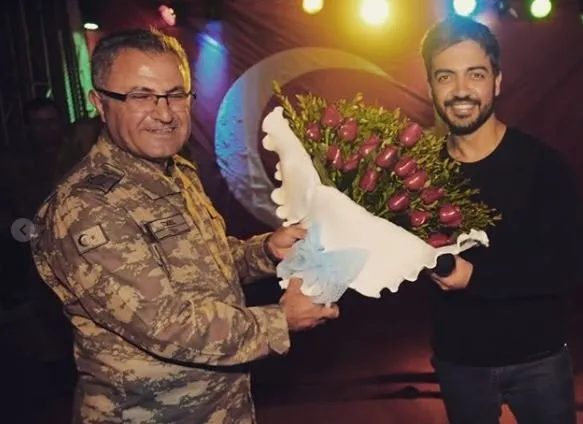 Mehmetçik Yusuf Güney ile moral depoladı!