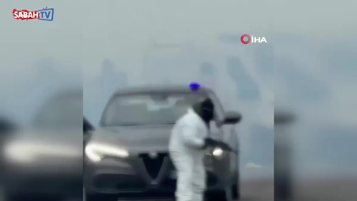 İtalya’da silahlı soyguncular zırhlı para nakil aracını soydu! O anlar kamerada | Video videosunu izle İtalya’da silahlı soyguncular zırhlı para nakil aracını soydu! O anlar kamerada | Video videosunu izle