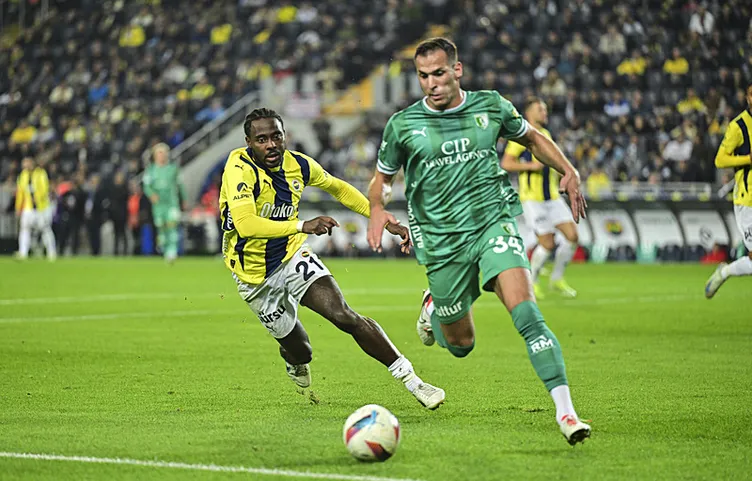 SON DAKİKA FENERBAHÇE HABERİ: Ahmet Çakar, Amrabat’ın penaltı pozisyonuna son noktayı koydu! İki önemli hatası...