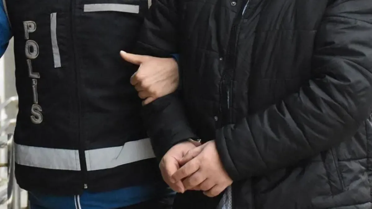 SON DAKİKA! 11 ilde yasadışı bahis operasyonu! Bakan Gürlek açıkladı: 68 gözaltı haber görseli