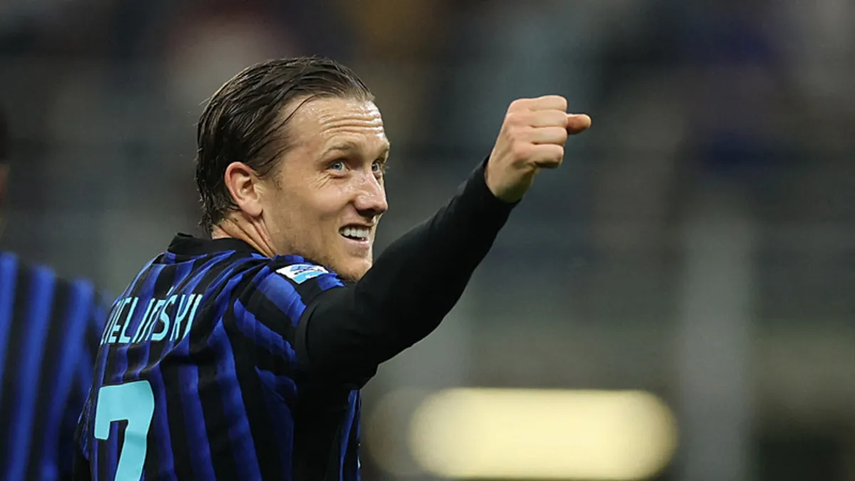 Inter, Cagliari engelini rahat geçti!