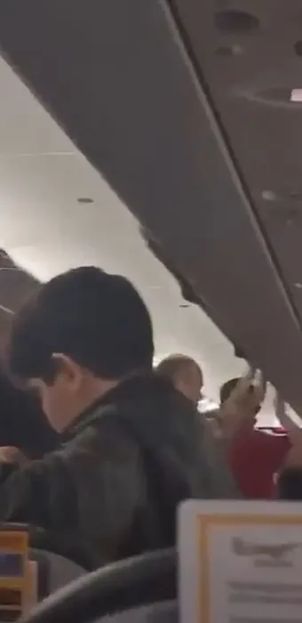 Pegasus uçağında düşme tehlikesi: Yolcular korku dolu anlar yaşadı! Yetkililerden pes dedirten sözler
