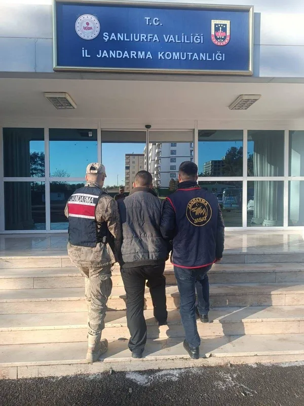 sanliurfada-firari-4-hukumlu-yakalandi-1776090102187.jpg