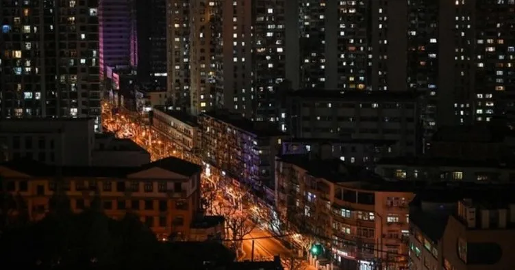 Camlara çıkıp çığlıklar atmışlardı! Çin’in Shangay kentinde halkı sevindiren karar