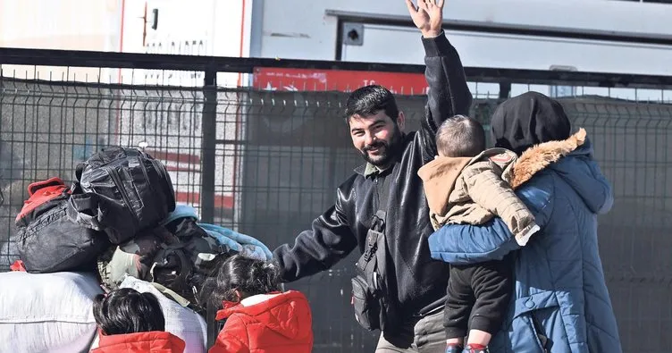 Türk halkına gönül borcumuz var