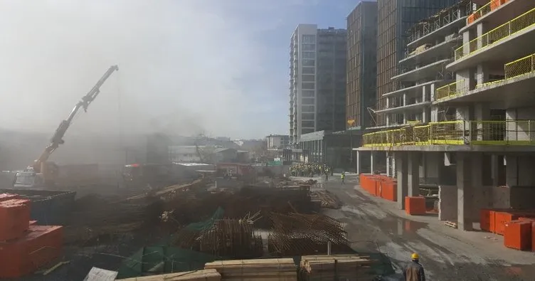 Ataköy’de inşaat işçilerinin şantiyesinde yangın çıktı