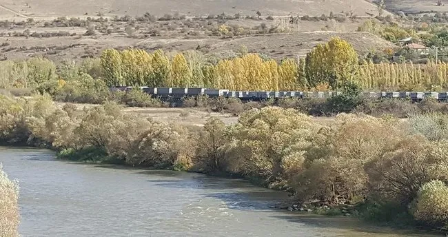 Erzincan’da yük treninin geçişi sırasında patlama