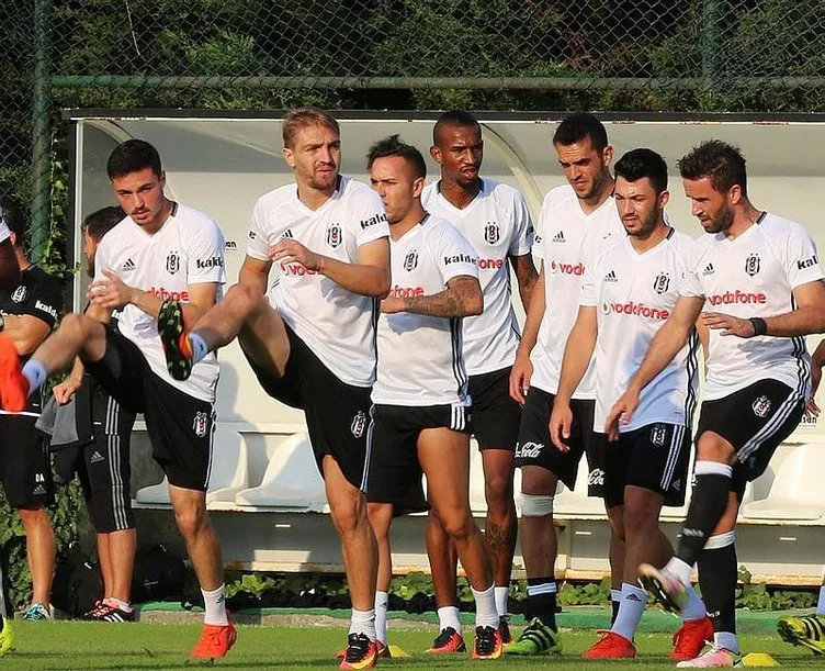 Beşiktaş’ta 5 futbolcu kadro dışı