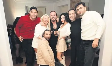 Yeni yaşını ev partisiyle kutladı