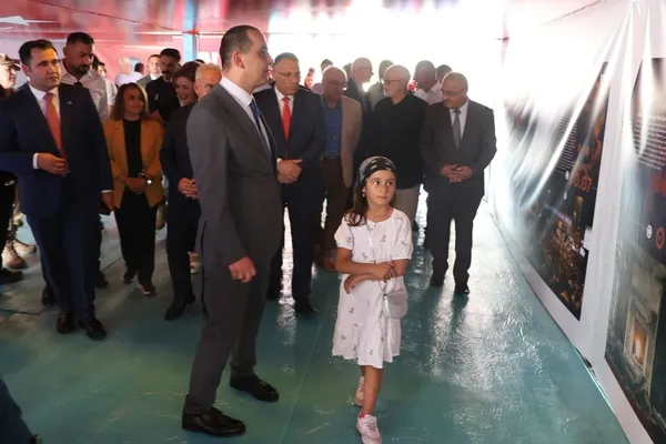 igdirda-15-temmuz-anma-ve-deneyimleme-cadiri-acildi-1783960960308.jpg