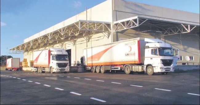 555 bin üniversiteli Halep için seferber